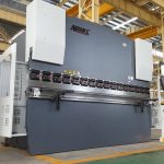 Pllakë çeliku për prerjen e fletëve metalike