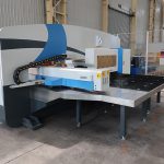 MAX-SF-30T përdoret për shtypje grushta CNC